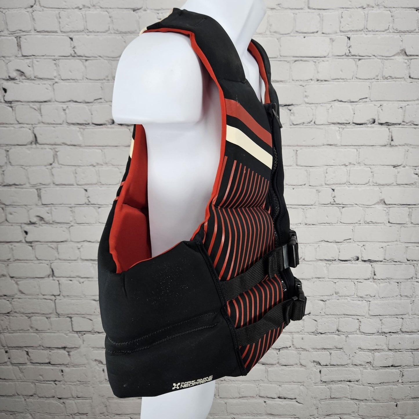 Incite Cabela's Black Red Aquaflex Ski Wakeboard Vest Life Jacket Mens XL
