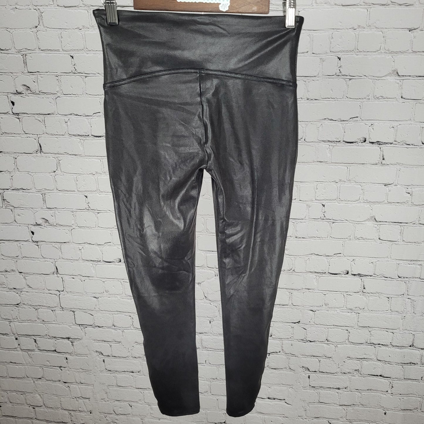 Spanx Black Faux Leather Stretch Slimming Shaping Leggings Size Large L