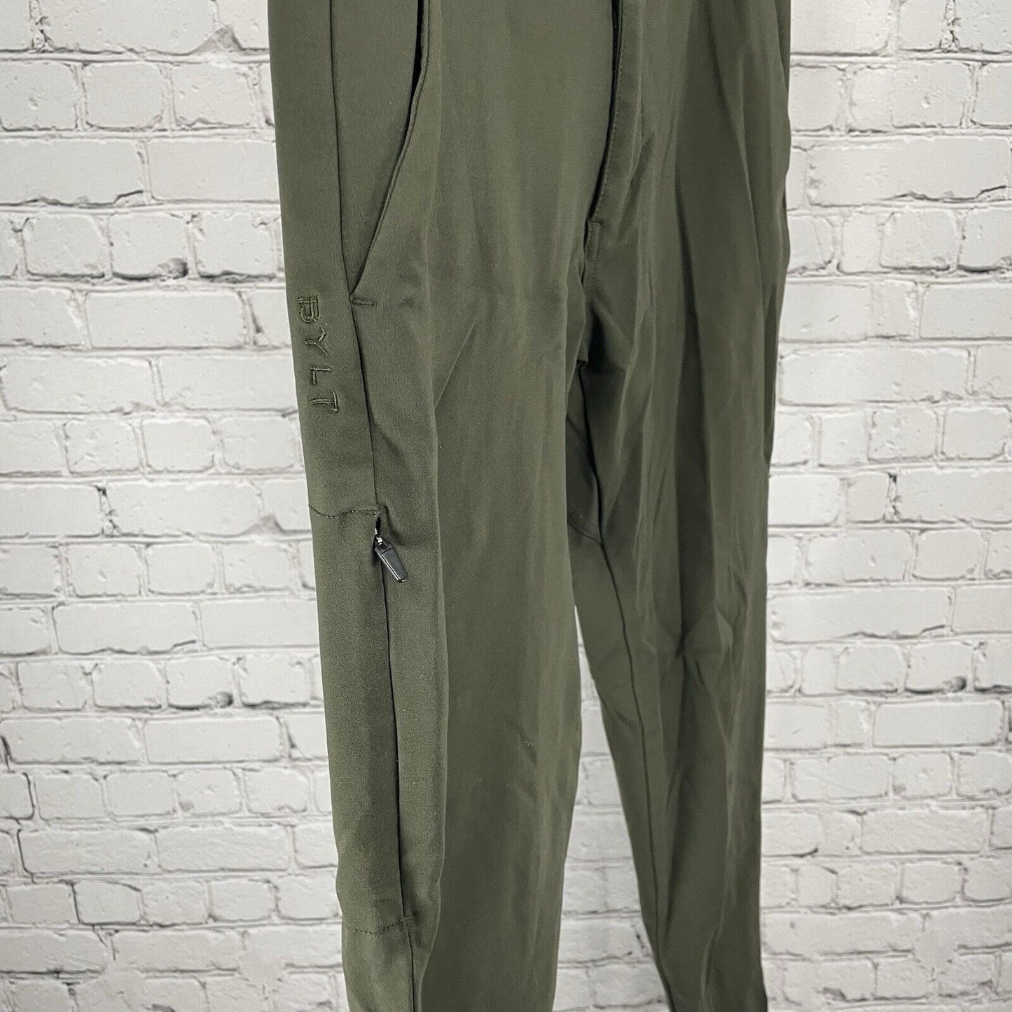 BYLT Green Everyday Pant 2.0 Premium Basic Stretch Size Medium M (31x28.5)