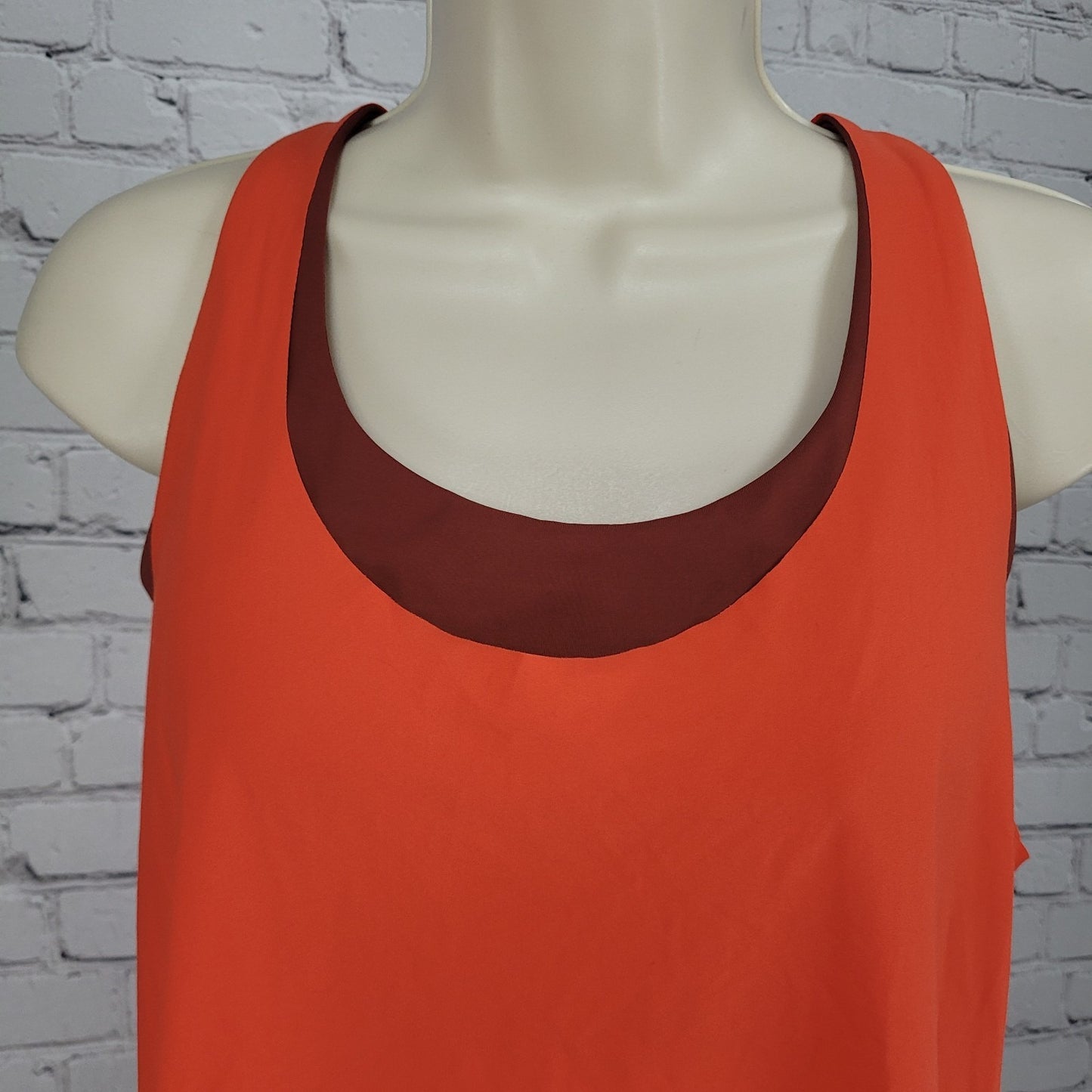 Athleta Orange Burgundy Built In Bra Padded Racerback Workout Tank Top Medium M