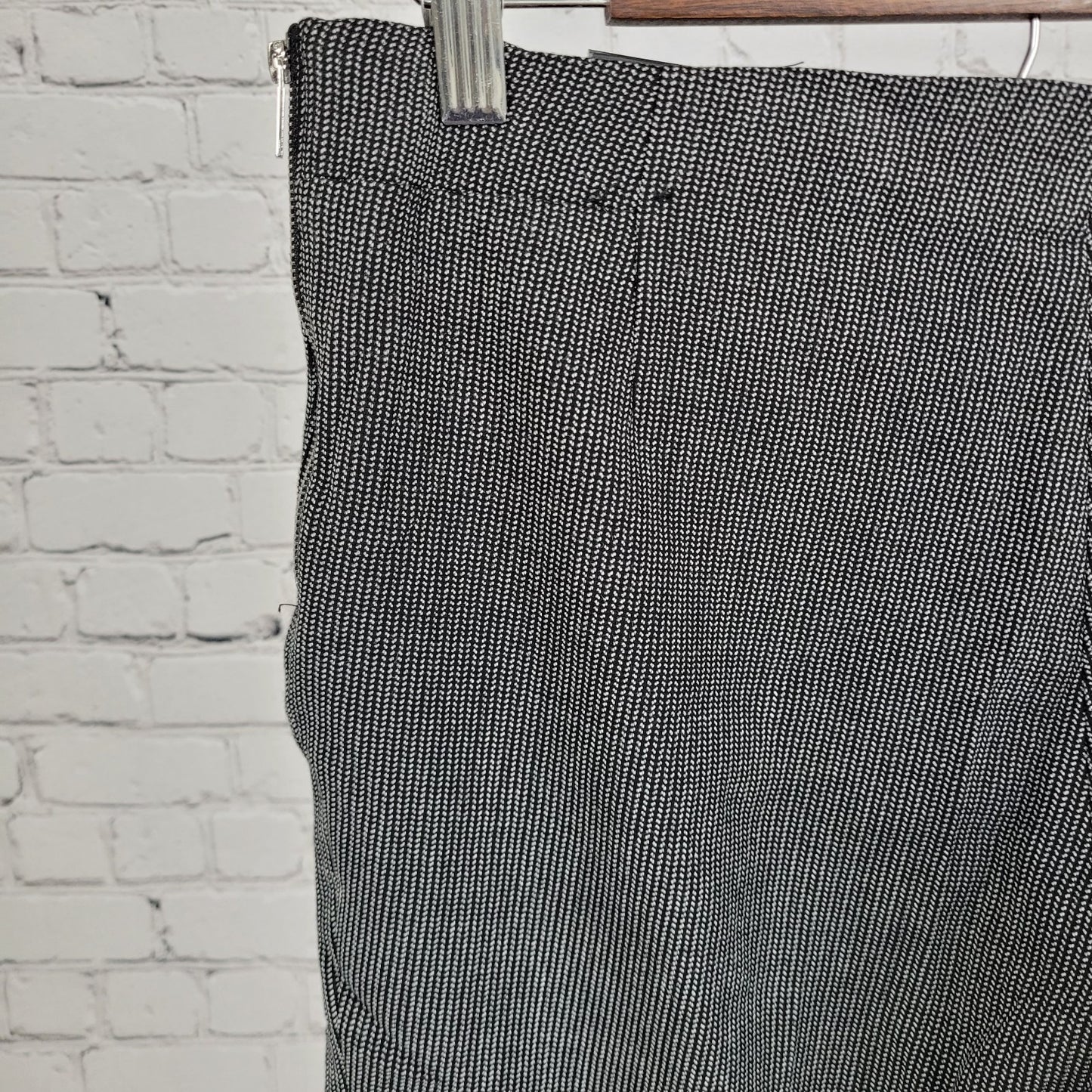 NWT Amanda + Chelsea Black Contemporary Fit Low Rise Stretch Pants 4 (31x30)