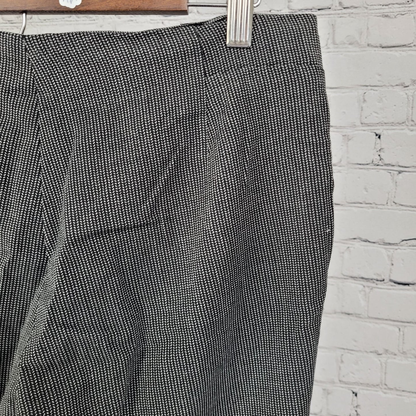 NWT Amanda + Chelsea Black Contemporary Fit Low Rise Stretch Pants 4 (31x30)