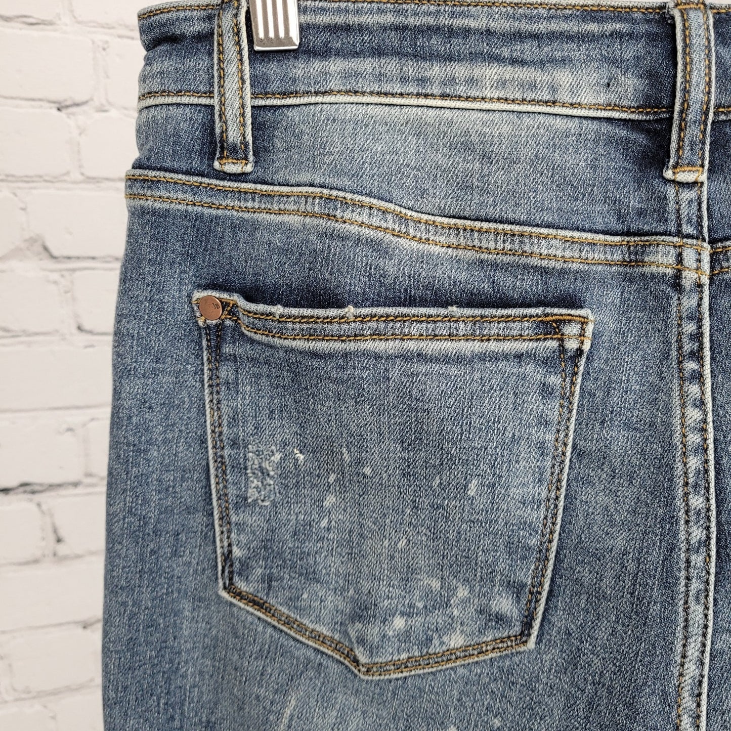 Judy Blue Denim Boyfriend Fit Mid Rise Distressed Jeans Size 7/28 (29x30)