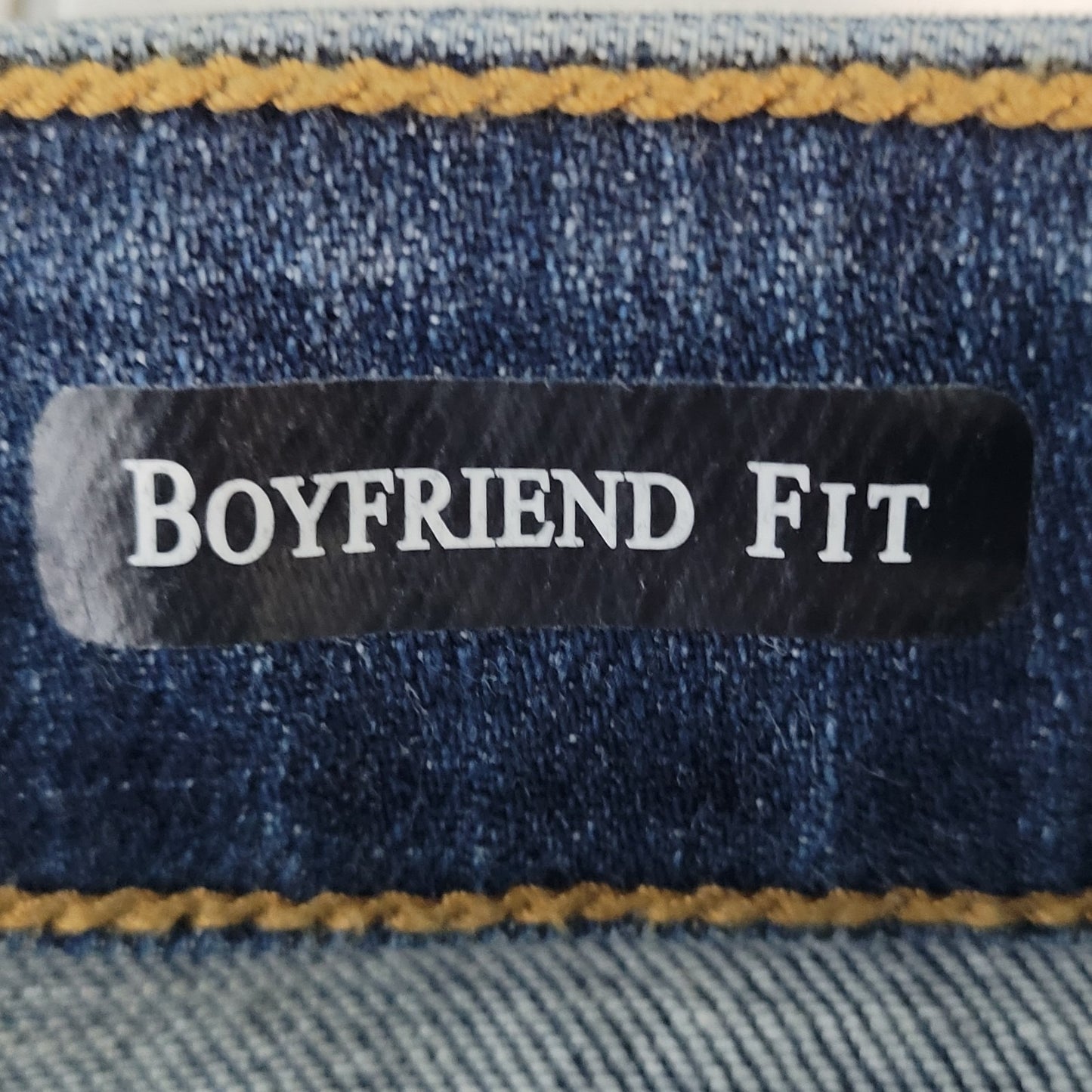 Judy Blue Denim Boyfriend Fit Mid Rise Distressed Jeans Size 7/28 (29x30)