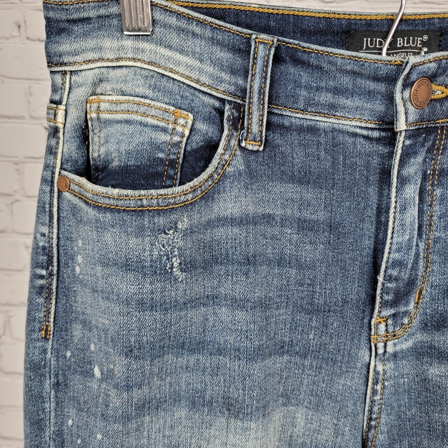 Judy Blue Denim Boyfriend Fit Mid Rise Distressed Jeans Size 7/28 (29x30)